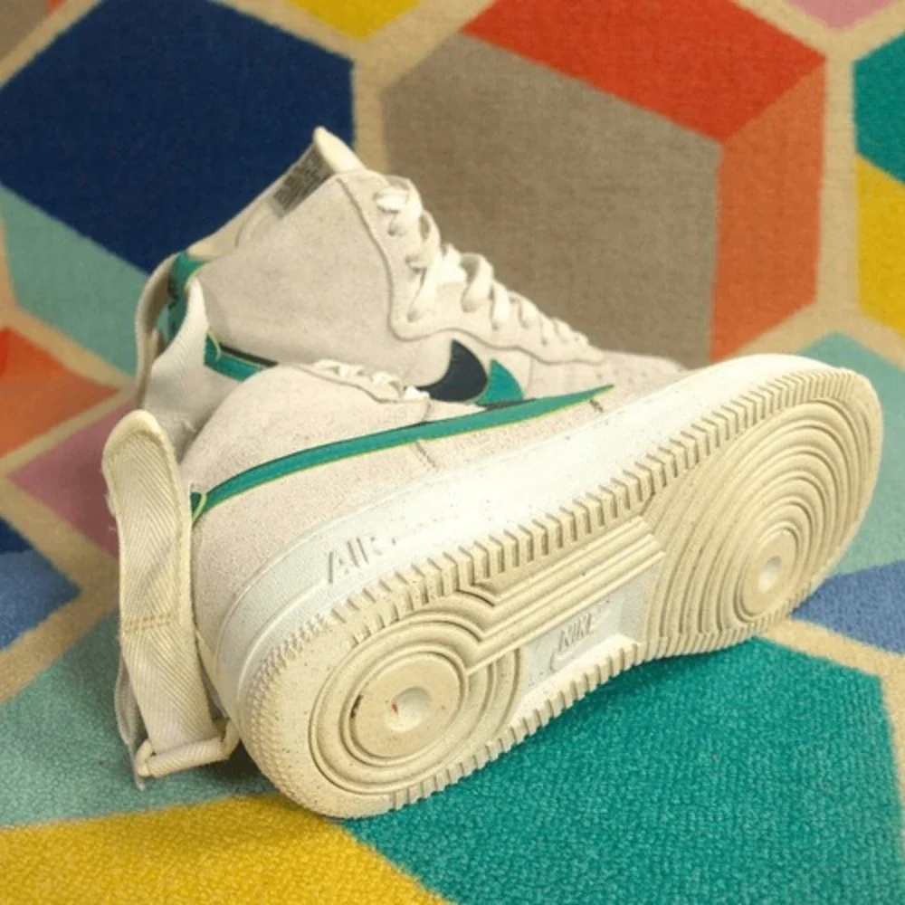 Nike Air Force 1 High SE Women's‎ Shoes Sesame-Neptune Green DO9460-100 Size 7.5 - Picture 6 of 7